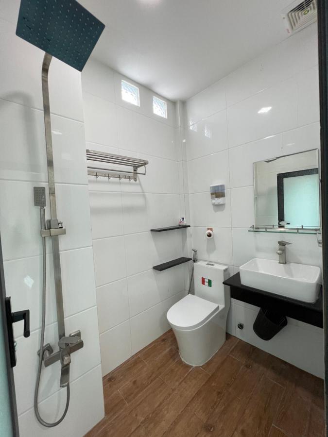 Hotel Hong Cam Trung An 외부 사진